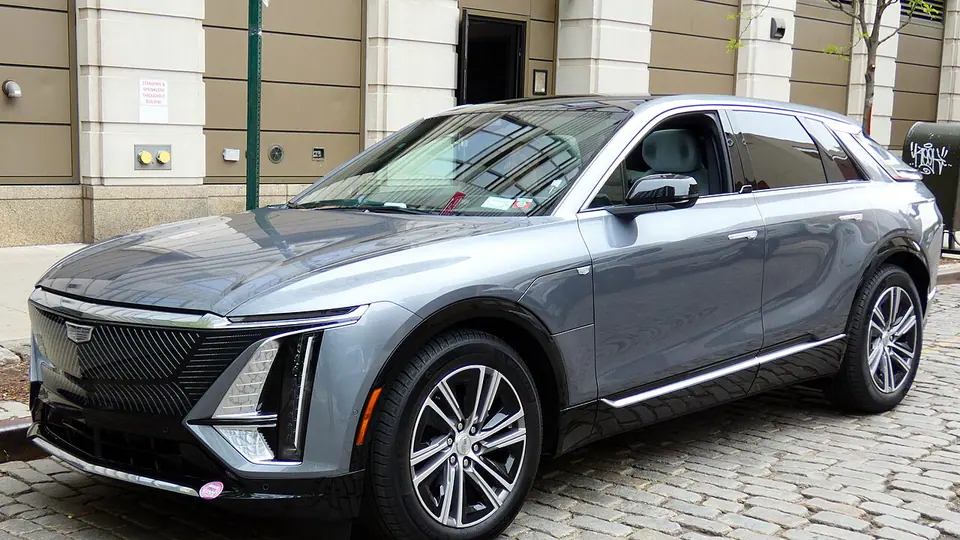 Cadillac LYRIQ